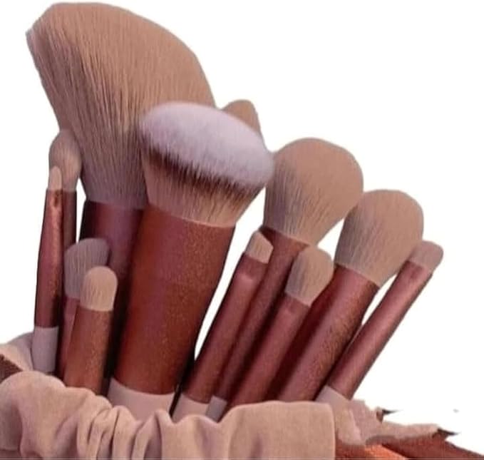 طقم فرش مكياج 13 قطعة شعيرات ناعمة ألوان مبهجة